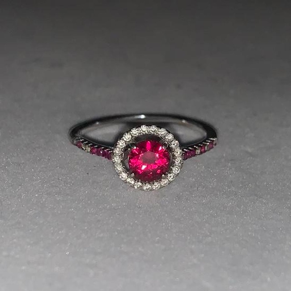FZN 925 Sterling Silver Red & Clear Bedazzled Halo Ring Size 10.5